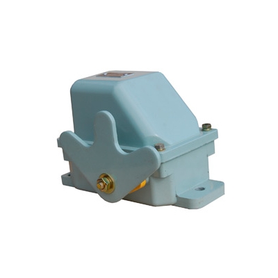 КУ-704 У1, W- образный рычаг, 10А, IP54, 2 эл. цепи (ЭТ)